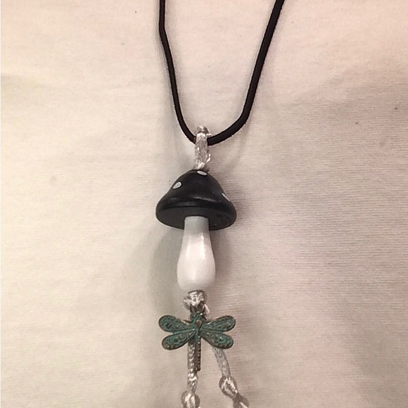 Mushroom Necklace - Picture 5 of 7